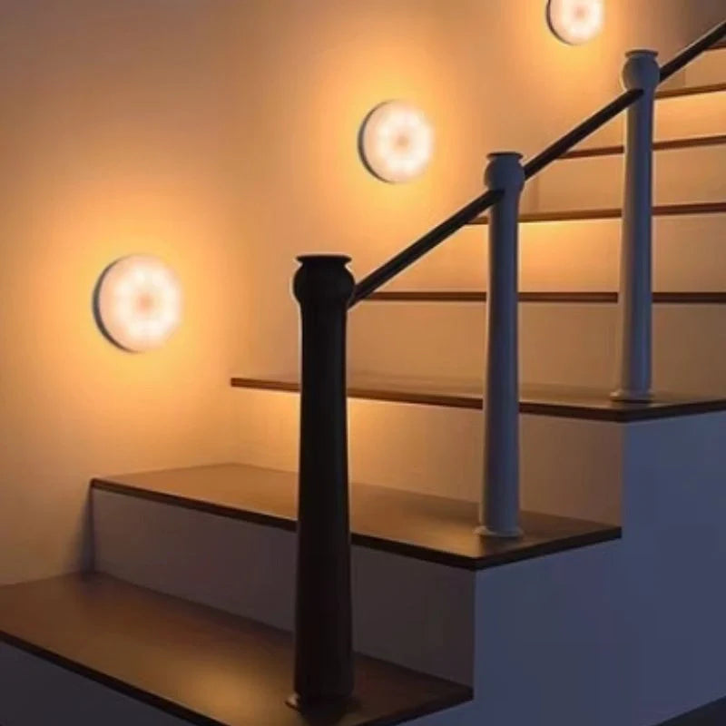 Conjunto de 6 Luminárias Adesivas para Decoração Interna Recarregáveis com Sensor de Presença